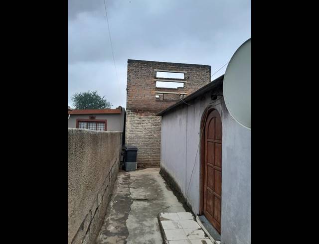 0 BEDROOM HOUSE FOR SALE IN JABAVU